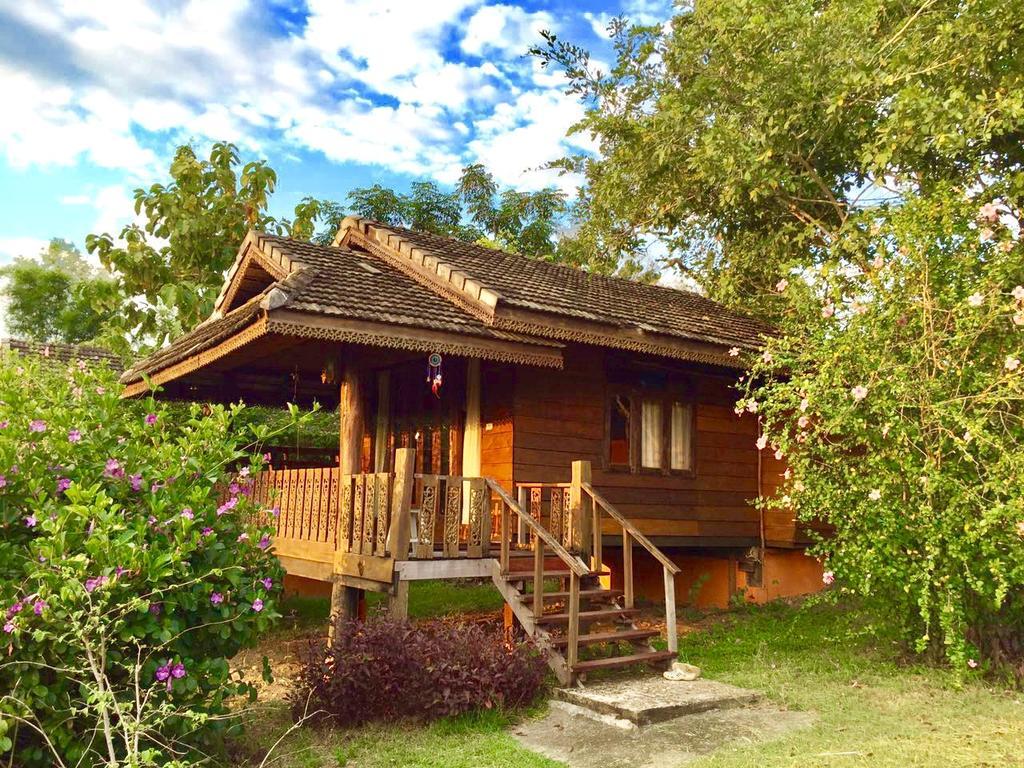 Romantic Time Mountain Resort Пай Экстерьер фото